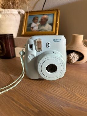 Fujifilm instax mini 8 Instant Camera - Pale Blue
